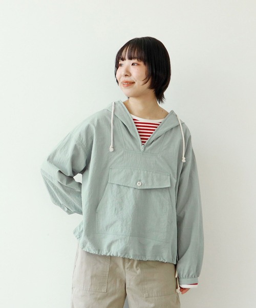 PAR ICI（パーリッシィ）の「ナイロンアノラックプルオーバー（その他アウター・レディース・サックスブルー/ブラック/アイボリー・FREE）」の14枚目の写真