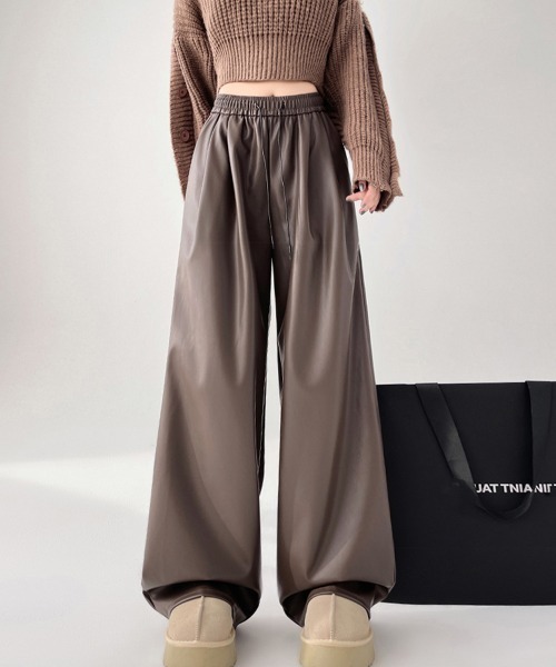 Miniministore(ミニミニストア)の「フェイクレザーワイドパンツ ハイウエスト(スラックス・レディース・ブラック/ブラウン・L/M/XL)」の8枚目の写真
