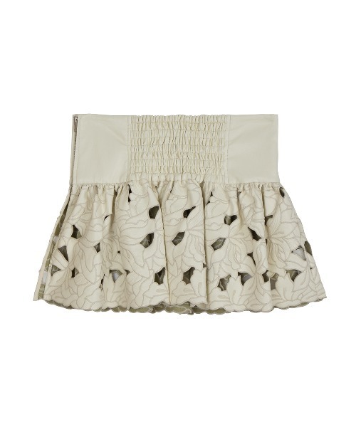 Ameri（アメリ）の「UND LACE CUTWORK CORSET TOP（その他トップス・レディース・アイボリー/ブラック・SMALL/MEDIUM）」の16枚目の写真