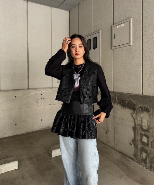 UND LACE CUTWORK CORSET TOP（その他トップス）｜Ameri（アメリ）の