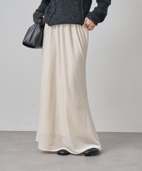 Lui's(ルイス)の「ベロアマーメイドスカート(スカート・レディース・ブラック/アイボリー/グレー・36/38)」の12枚目の写真