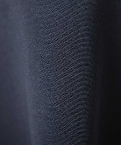 COLLAGE GALLARDAGALANTE（コラージュガリャルダガランテ）の「袖ビジューペプラムカットソー/WEB限定カラー展開（Tシャツ/カットソー・レディース・グレー/ネイビー/オフホワイト・FREE）」の21枚目の写真