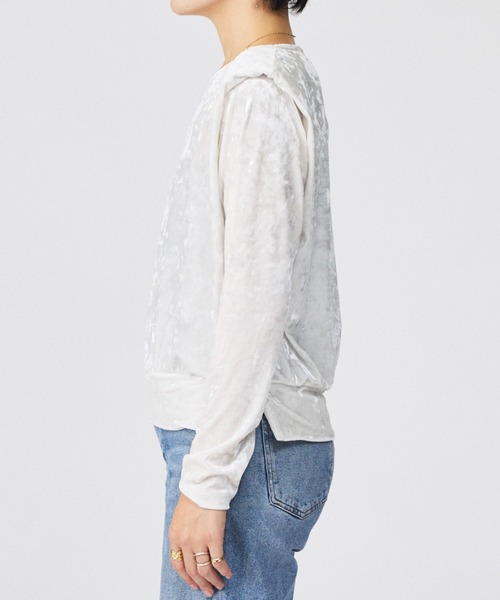 Rouge vif la cle（ルージュヴィフラクレ）の「【Keena/キーナ】ロングスリーブ/トップス/ベロア/お出かけ【WEB限定】（Tシャツ/カットソー・レディース・グレー/ホワイト・フリー）」の7枚目の写真