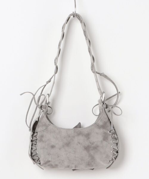 Desigual(デシグアル)の「3Dバタフライアップリケ クロスボディバッグ(ハンドバッグ・レディース・ブラック・FREE)」の2枚目の写真