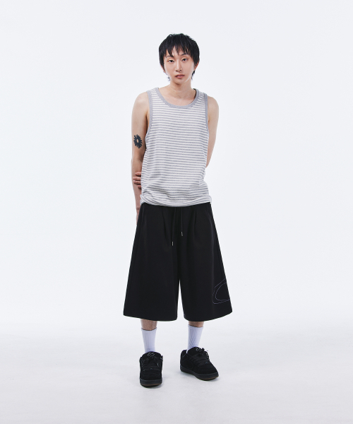 SCALLYWAG（スカリーワグ）の「サイドビッグロゴバミューダスウェットショーツ[ブラック]（その他パンツ・レディース・その他・MEDIUM/LARGE）」の4枚目の写真