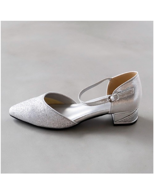 Cupid Heart（キューピッドハート）の「【Cupid Heart】結婚式用！ローブロックヒールラメグリッターパンプス（パンプス・レディース・ブラック/シルバー/ベージュ・SMALL/MEDIUM/LARGE）」の10枚目の写真