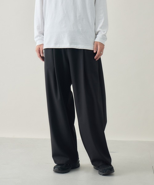 kuros'(クロス)の「【kuros'オリジナル】イージーワイドタックパンツ(スラックス・レディース・ブラック/グレー・SMALL/MEDIUM/LARGE)」の18枚目の写真