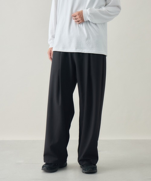 kuros'(クロス)の「【kuros'オリジナル】イージーワイドタックパンツ(スラックス・レディース・ブラック/グレー・SMALL/MEDIUM/LARGE)」の19枚目の写真