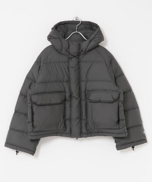 GYMPHLEX（ジムフレックス）の「GYMPHLEX　DOWN HOODED SHORT JACKET（ダウンジャケット/コート・レディース・ブラック/ライトベージュ/チャコールグレー・12）」の19枚目の写真