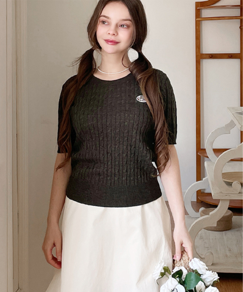 SLOWLOLLI(スローローリ)の「Half sleeve linen cable knit - Brown(Tシャツ/カットソー・レディース・オートミール/ミント/スカイブルー/ブラック/ネイビー/ブラウン/グレー/イエロー/アイボリー・FREE)」の10枚目の写真