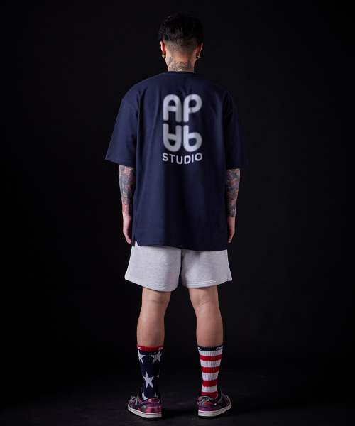 ASTRAL PROJECTION（アストラルプロジェクション）の「[オーバーサイズ]エイピエイピ13番手綿ラウンドネック半袖Tシャツ_ネイビー（Tシャツ/カットソー・メンズ・その他・LARGE/MEDIUM/X-LARGE/XX-LARGE）」の6枚目の写真