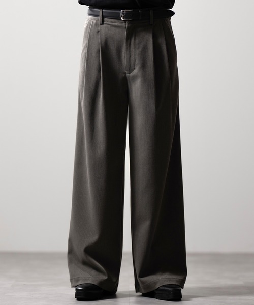 CLEL（クレイル）の「【CLEL】Herringbone Prime TR Stripe 2Tuck Slacks / ヘリンボーンプライムTR ストライプ2タックスラックス（スラックス・メンズ・ブラック/ブルー系/チャコールグレー/ブラウン・S/XS/L/M）」の3枚目の写真