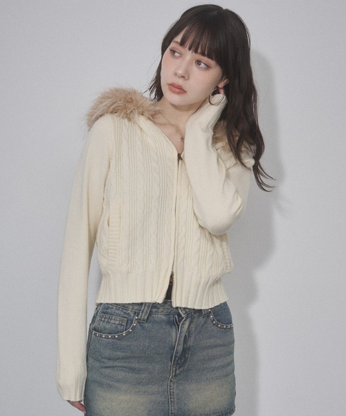 ENVYM（アンビー）の「ファーケーブルニットパーカー（ニット/セーター・レディース・アイボリー/カーキ/ブラック・FREE）」の12枚目の写真