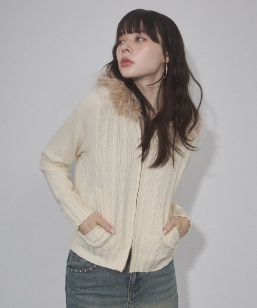 ENVYM（アンビー）の「ファーケーブルニットパーカー（ニット/セーター・レディース・アイボリー/カーキ/ブラック・FREE）」の14枚目の写真