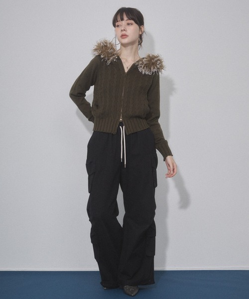 ENVYM（アンビー）の「ファーケーブルニットパーカー（ニット/セーター・レディース・アイボリー/カーキ/ブラック・FREE）」の16枚目の写真