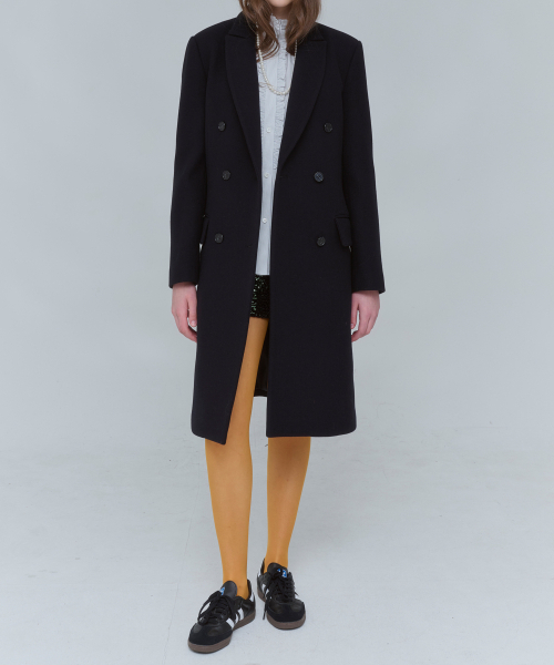 VOYONN（ボヨン）の「ロングミドルウールコートネイビー0130（チェスターコート・レディース・ダークネイビー・MEDIUM/LARGE）」の3枚目の写真