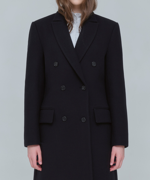 VOYONN（ボヨン）の「ロングミドルウールコートネイビー0130（チェスターコート・レディース・ダークネイビー・MEDIUM/LARGE）」の4枚目の写真
