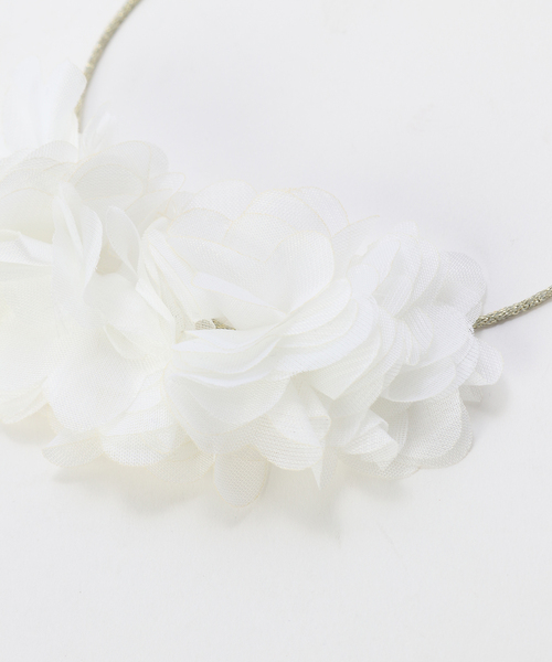 IENA（イエナ）の「MAISON GUILLEMETTE/メゾンギヨメット FLOWER ACCESSORY GUERLAINCOURONNE（その他ヘアアクセサリー・レディース・ホワイト/ネイビー・FREE）」の7枚目の写真
