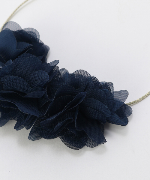 IENA（イエナ）の「MAISON GUILLEMETTE/メゾンギヨメット FLOWER ACCESSORY GUERLAINCOURONNE（その他ヘアアクセサリー・レディース・ホワイト/ネイビー・FREE）」の8枚目の写真