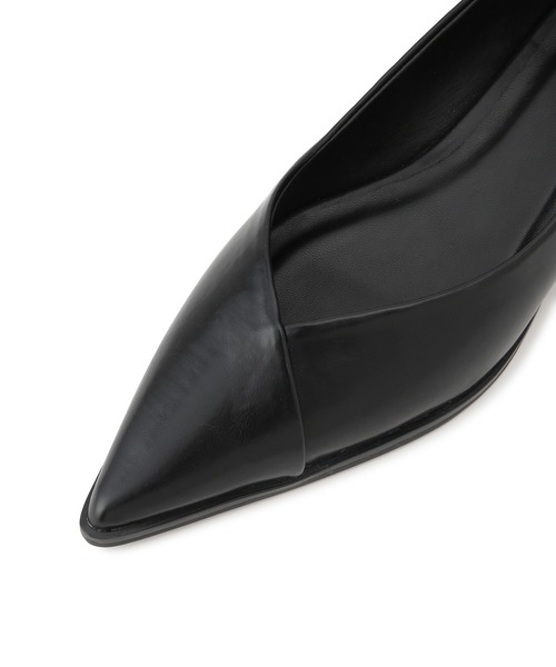 ADAM ET ROPE'（アダムエロペ）の「ポインテッドトゥフラットパンプス（パンプス・レディース・オフホワイト/ブラック・23/23.5/24/24.5）」の12枚目の写真