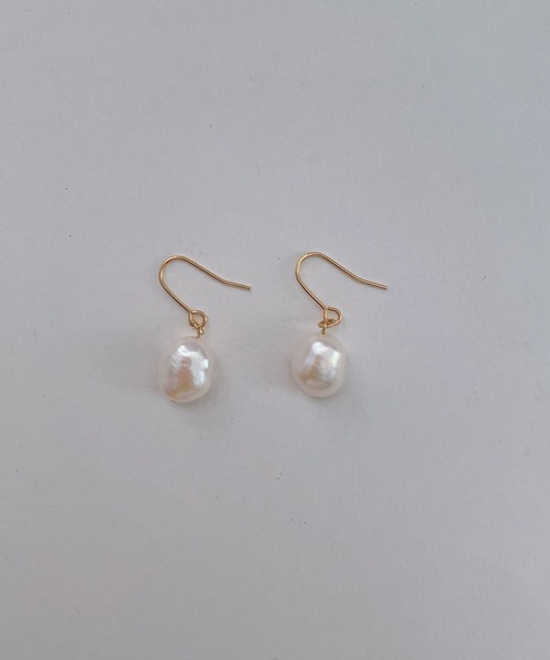 tone(トーン)の「【HO'OKAHI】ひと粒 大粒淡水パールピアス(ピアス(両耳用)・レディース・ゴールド/シルバー・FREE)」の1枚目の写真