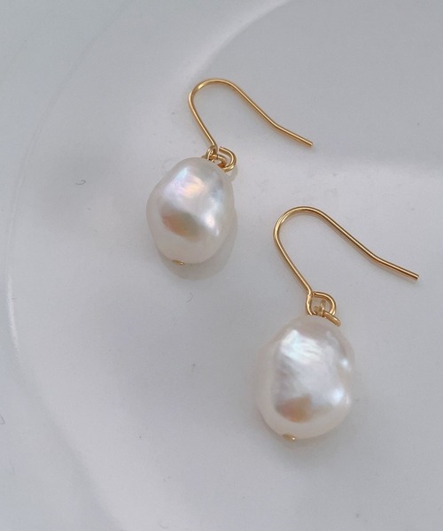 tone(トーン)の「【HO'OKAHI】ひと粒 大粒淡水パールピアス(ピアス(両耳用)・レディース・ゴールド/シルバー・FREE)」の7枚目の写真