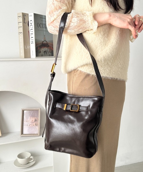 wears（ウェアーズ）の「コンパクトPUミニスクエアショルダーバッグ（ショルダーバッグ・レディース・ブラック/ブラウン・FREE）」の16枚目の写真