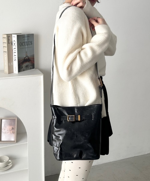 wears（ウェアーズ）の「コンパクトPUミニスクエアショルダーバッグ（ショルダーバッグ・レディース・ブラック/ブラウン・FREE）」の8枚目の写真