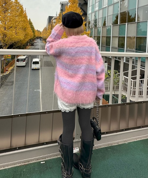 Alley Tokyo(アリートーキョー)の「ふっさふさシャギーボーダーニット(ニット/セーター・レディース・ミント/ピンク・FREE)」の19枚目の写真