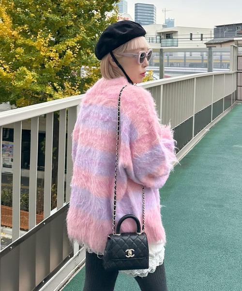 Alley Tokyo(アリートーキョー)の「ふっさふさシャギーボーダーニット(ニット/セーター・レディース・ミント/ピンク・FREE)」の11枚目の写真