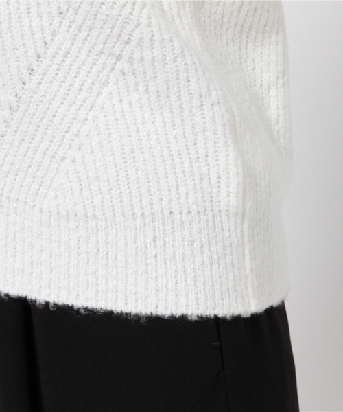 MOUSSY（マウジー）の「Deep V knit POK（ニット/セーター・レディース・ライトピンク/ベージュ/トップグレー/オフホワイト・FREE）」の9枚目の写真