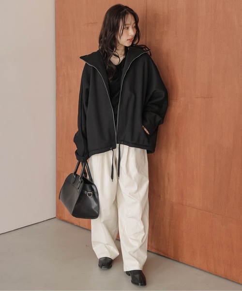 AMELY(エミリー)の「裏起毛ジップアップスウェットトップス(パーカー・レディース・グレー/ブラック/ブラウン・フリー)」の4枚目の写真