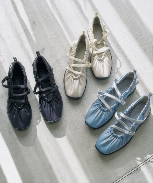 LE TALON（ルタロン）の「《追加》Lエラスティックスニーカー（スニーカー・レディース・ブラック×ブラック/サックスブルー/アイボリー・22cm/25cm/24.5cm/24cm/23.5cm/23cm/22.5cm）」の14枚目の写真