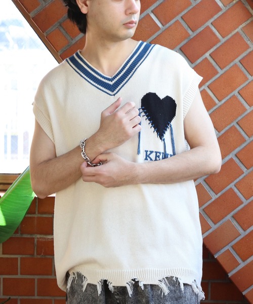 ８(eight)（エイト）の「裾ダメージハートロゴニットベスト（ベスト・メンズ・ブラック/ホワイト・MEDIUM/LARGE）」の6枚目の写真