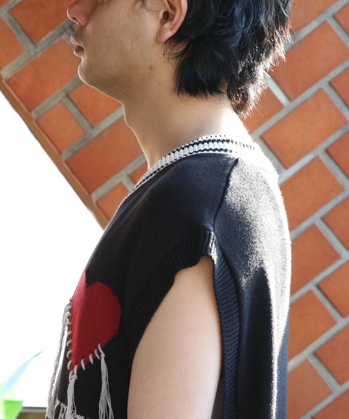 ８(eight)（エイト）の「裾ダメージハートロゴニットベスト（ベスト・メンズ・ブラック/ホワイト・MEDIUM/LARGE）」の19枚目の写真