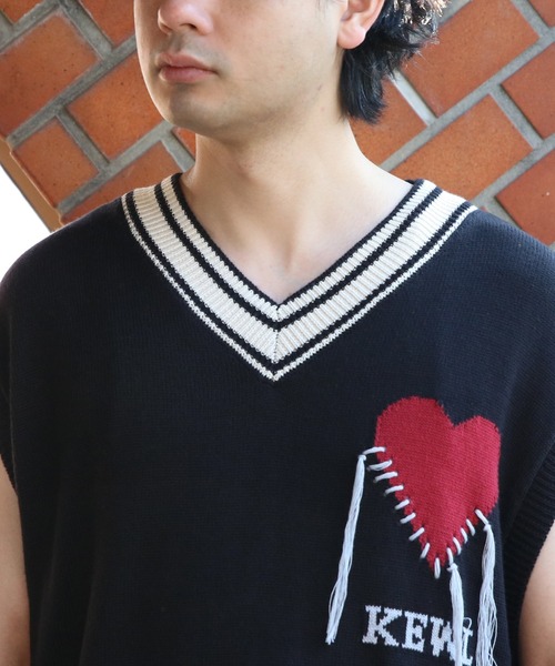 ８(eight)（エイト）の「裾ダメージハートロゴニットベスト（ベスト・メンズ・ブラック/ホワイト・MEDIUM/LARGE）」の18枚目の写真