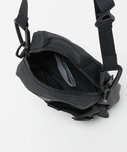 CIE（シー）の「＜CIE＞GRID3 ボトル ミニ ショルダーバッグ（ショルダーバッグ・メンズ・ブラック/ダークグレー・FREE）」の12枚目の写真