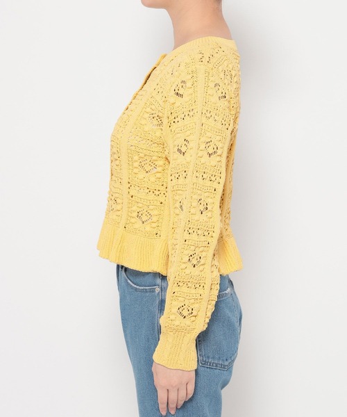 mysty woman(ミスティウーマン)の「スカシ編み柄カーディガン 643859(カーディガン/ボレロ・レディース・イエロー/アイボリー/ブラック・FREE)」の18枚目の写真