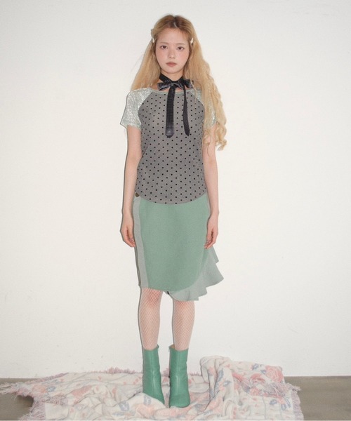 musubore（ムスボレ）の「dot & flower raglan tee / ドット＆フラワーラグランT（Tシャツ/カットソー・レディース・ブラック/オレンジ/グリーン・FREE）」の11枚目の写真