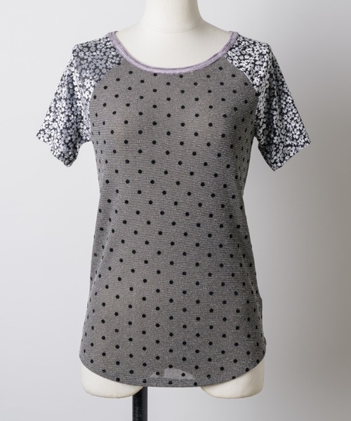 musubore（ムスボレ）の「dot & flower raglan tee / ドット＆フラワーラグランT（Tシャツ/カットソー・レディース・ブラック/オレンジ/グリーン・FREE）」の16枚目の写真