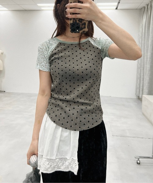 musubore（ムスボレ）の「dot & flower raglan tee / ドット＆フラワーラグランT（Tシャツ/カットソー・レディース・ブラック/オレンジ/グリーン・FREE）」の20枚目の写真