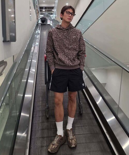 LMCの「OG COMBO HOODIE leopard(パーカー・レディース・その他・S/M/L/XL)」の2枚目の写真