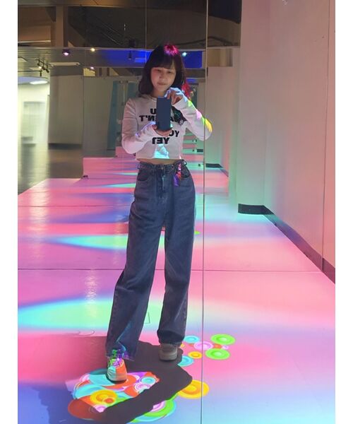 YOUHEE(ユヒ)の「YOUHEE LETTERING LONG SLEEVE WHITE(Tシャツ/カットソー・レディース・その他・FREE)」の11枚目の写真