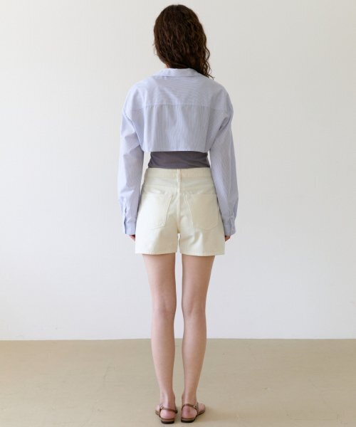 UNNOUT(アナウト)の「STRIPE SHIRT BOLERO - SKY(シャツ/ブラウス・レディース・その他・ONE SIZE)」の4枚目の写真
