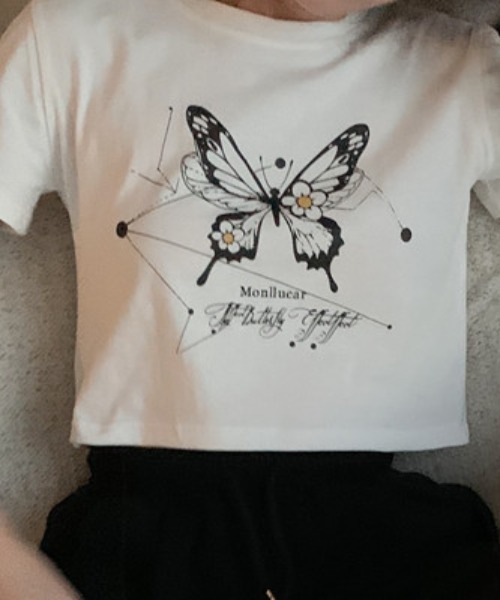 SHEPP(シープ)の「【26年春夏新作】バタフライプリントクロップド半袖T(Tシャツ/カットソー・レディース・ブラック/ホワイト/ブルー・L/M)」の5枚目の写真