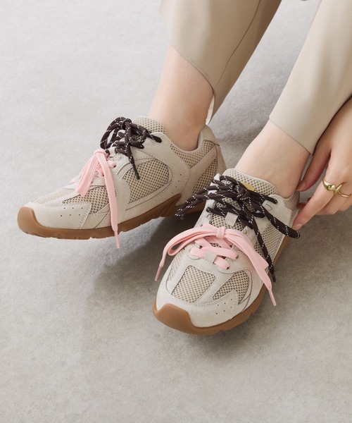 MOHI（モヒ）の「PAPILLONNER×MOHI/別注スニーカー（スニーカー・レディース・サンドベージュ・37/36/38）」の4枚目の写真