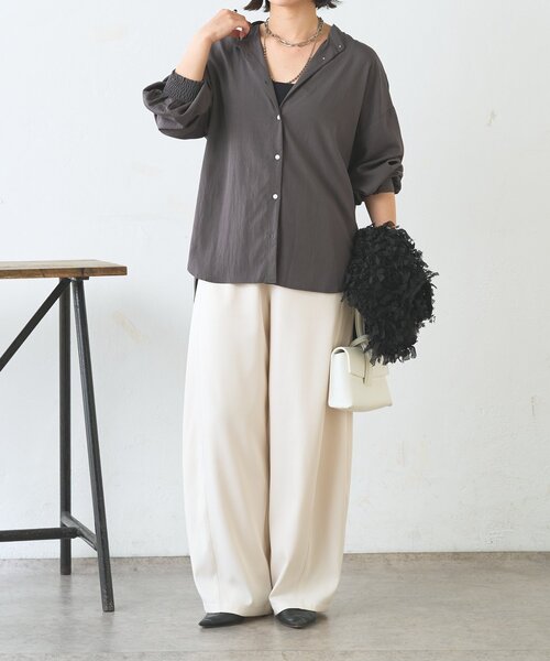 Jena espace merveilleux(ジェナ エスパスメルヴェイユ)の「【美シルエット】カーブラインイージーパンツ(その他パンツ・レディース・アイボリー/グレー・FREE)」の3枚目の写真