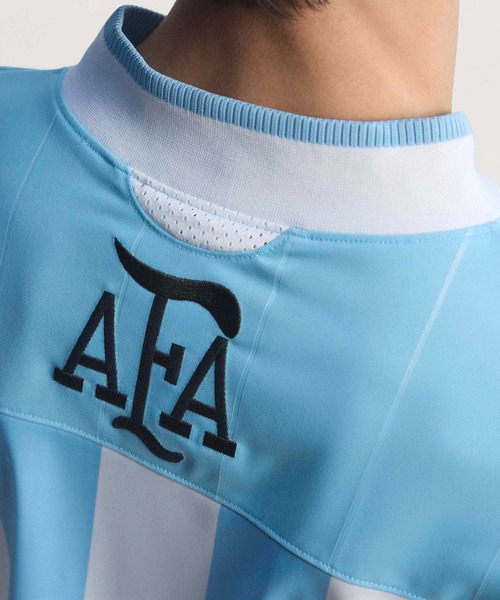 adidas(アディダス)の「ブリングバック リミックス アルゼンチン ジャージ / アディダスオリジナルス adidas Originals(Tシャツ/カットソー・メンズ・ブルー・X-SMALL/X-LARGE/SMALL/MEDIUM/LARGE/3XL/XX-LARGE)」の4枚目の写真