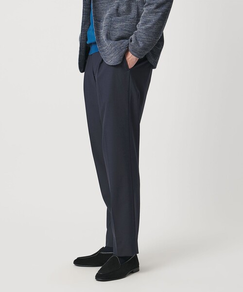 UNITED ARROWS(ユナイテッドアローズ)の「TR バックシャーリング 1プリーツ イージー スラックス ストレッチ 接触冷感(スラックス・メンズ・ネイビー/グレー系・XL/M/L/S)」の2枚目の写真