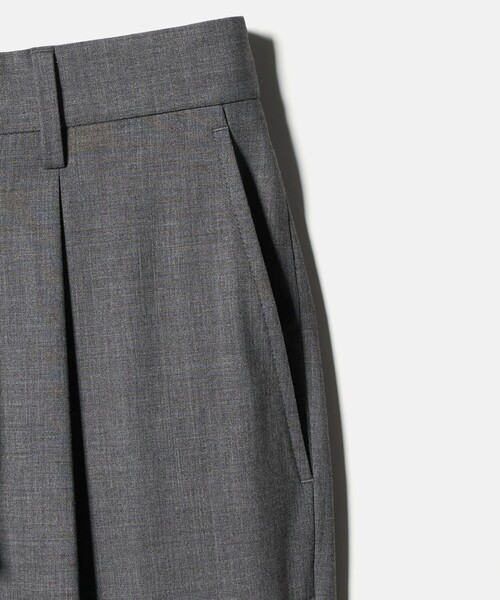 UNITED ARROWS(ユナイテッドアローズ)の「TR バックシャーリング 1プリーツ イージー スラックス ストレッチ 接触冷感(スラックス・メンズ・ネイビー/グレー系・XL/M/L/S)」の3枚目の写真